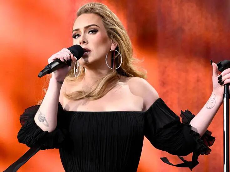 Which artists have refused to perform at the Super Bowl?