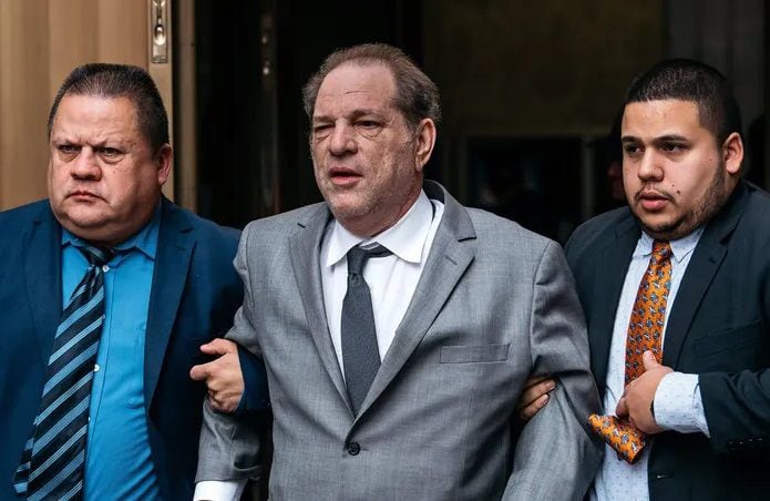 La Corte de Apelaciones de Nueva York ordenó un nuevo juicio para Harvey Weinstein.
