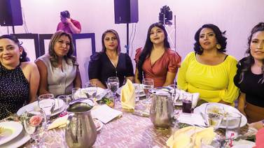 Rheem celebra a las madres colaboradoras con comida, música y regalos