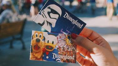 Disneyland aumenta costo de entradas a sus parques