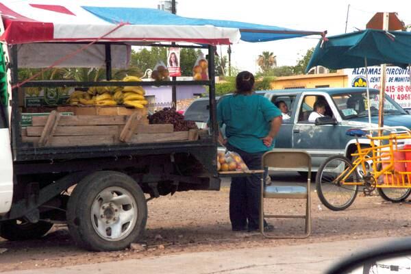 Se reducen empleos informales en Sonora