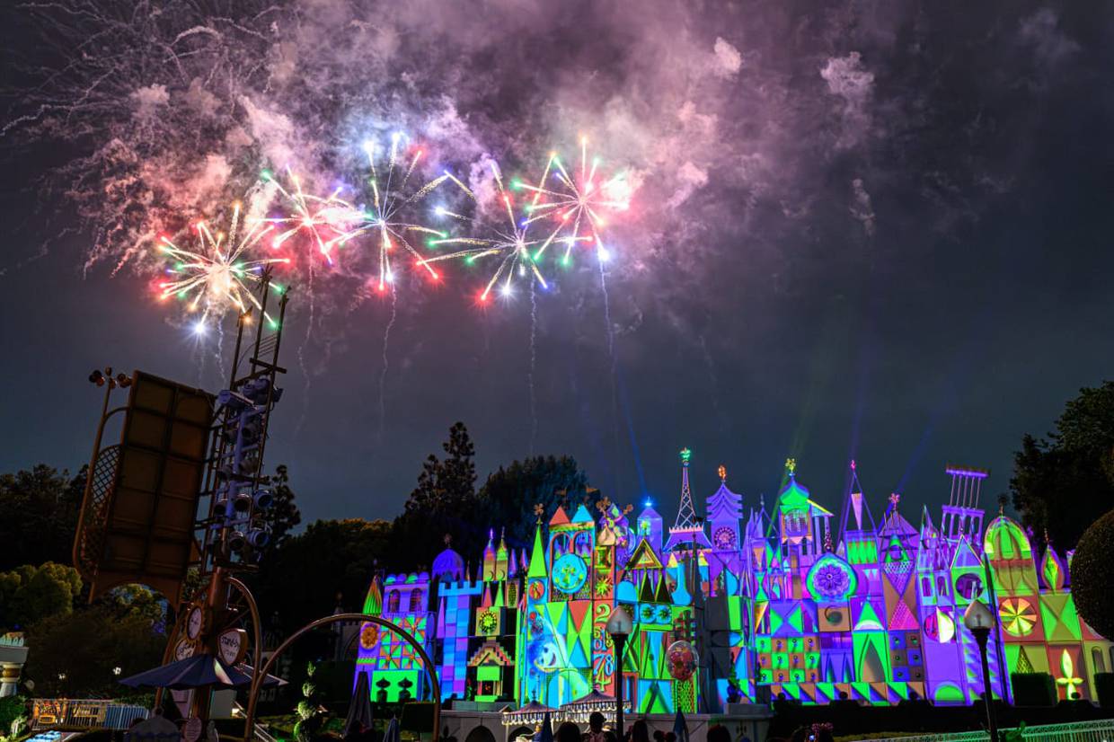 "Together Forever – A Pixar Nighttime Spectacular” regresa al Disneyland Park