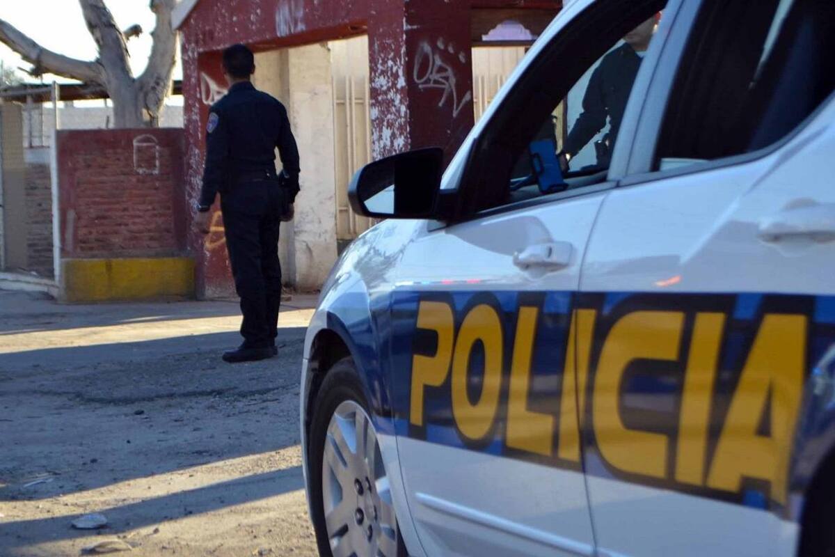 Localizan cadáver en una bolsa, en Tecate