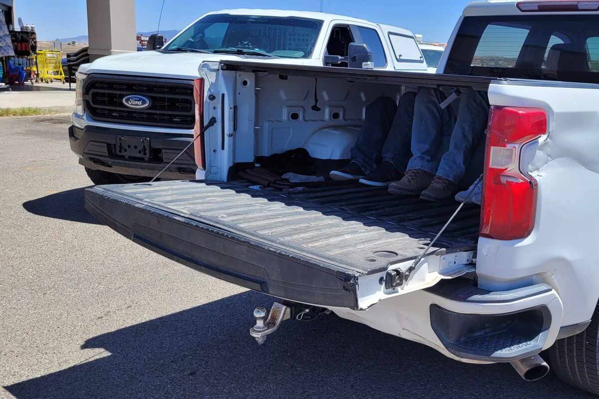 Detienen a contrabandista de personas y tres inmigrantes en Sonoyta, Arizona