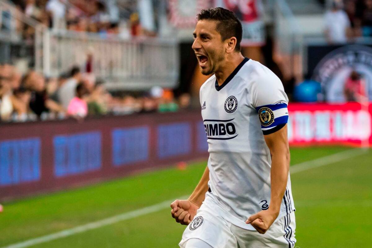 Alejandro Bedoya protesta contra la violencia tras anotar en la MLS