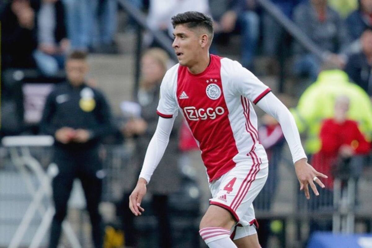 No es muy creativo: Critican en Ajax a Edson Álvarez