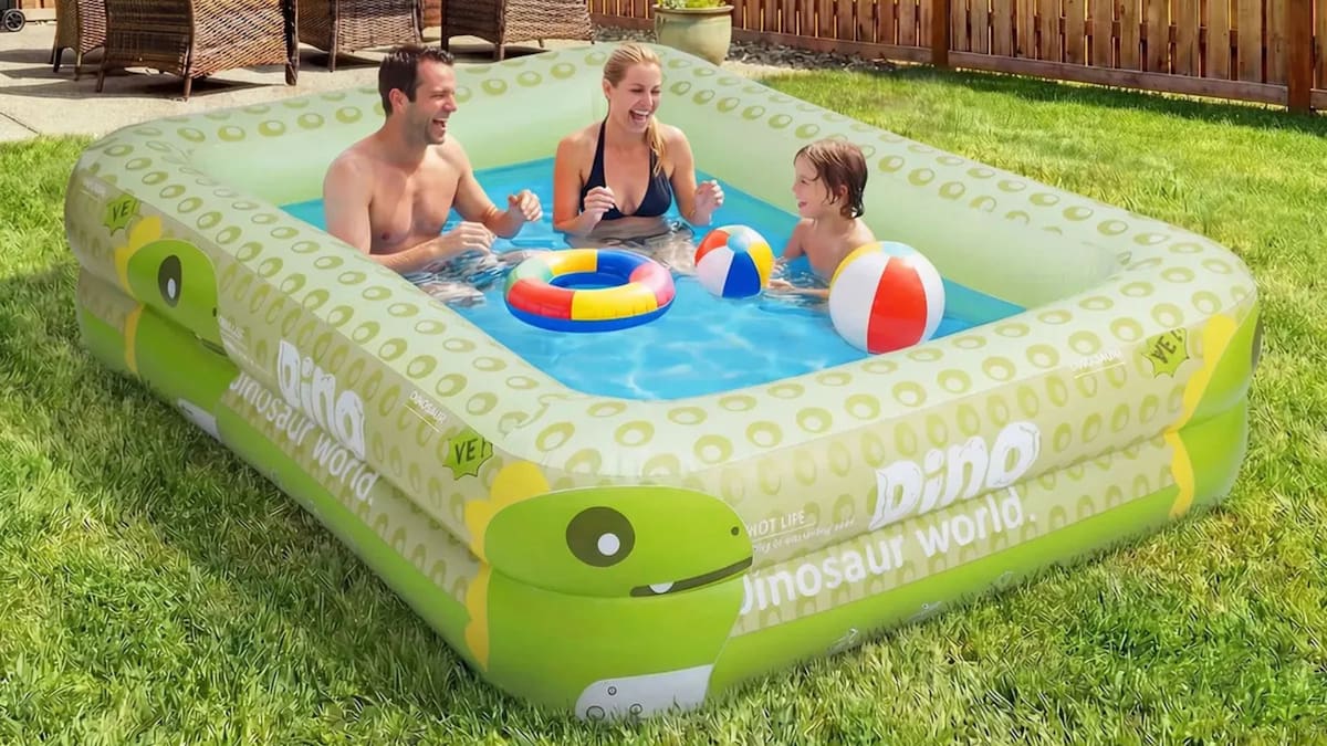 La alberca inflable con 79% de descuento en Mercado Libre que duplica el grosor del PVC estándar para evitar ponchaduras y garantizar mayor durabilidad en tu jardín