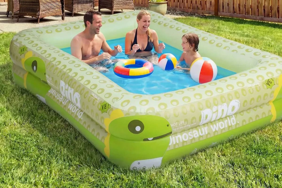 La alberca inflable con 79% de descuento en Mercado Libre que duplica el grosor del PVC estándar para evitar ponchaduras y garantizar mayor durabilidad en tu jardín