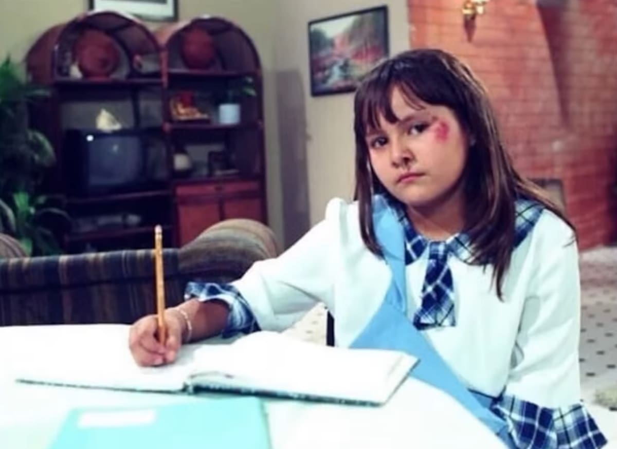 Actriz que apareció en “Mujer Casos de la Vida Real” narra los perturbadores capítulos que marcaron su infancia | captura de video