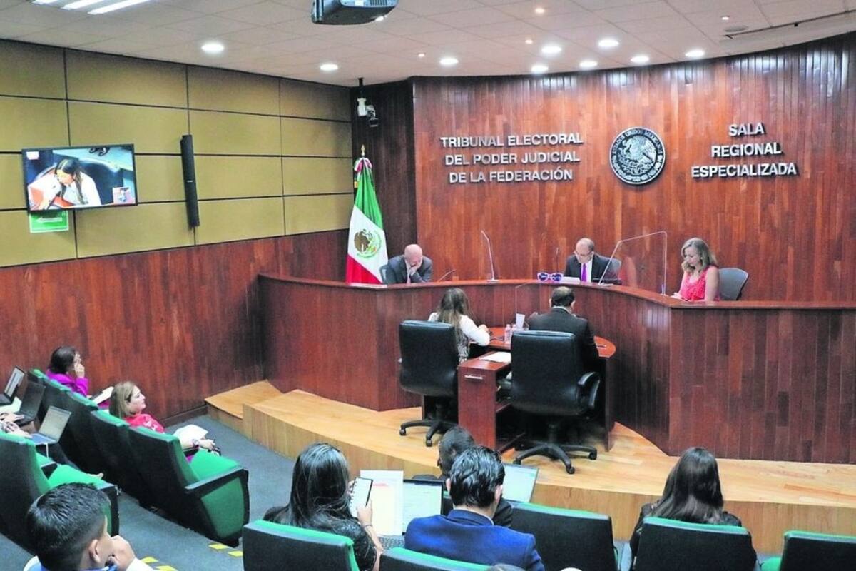 TEPJF avala a AMLO: Declara que no hubo infracción en la Ley Electoral durante la ‘Mañanera’