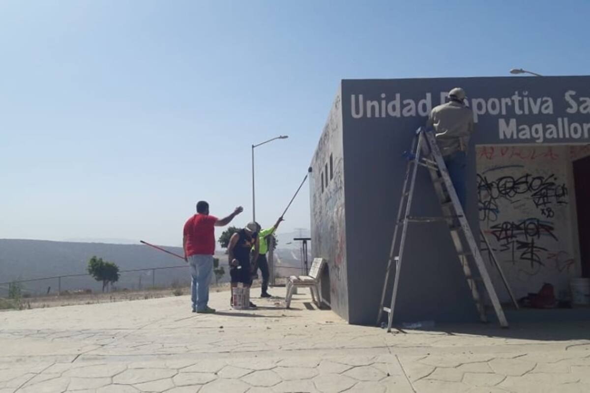 Rehabilitan Inmudere y vecinos Unidad Deportiva Rosas Magallón