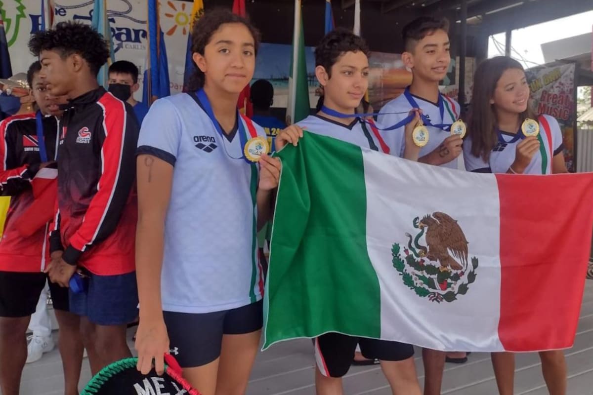 Atleta tijuanense gana bronce individual y oro por equipos en Centroamericano de Aguas Abiertas