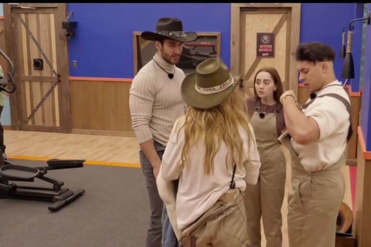 ¡Se enciende ‘La Granja VIP’! Manola Diez y Carolina Ross se enfrentan por una piña