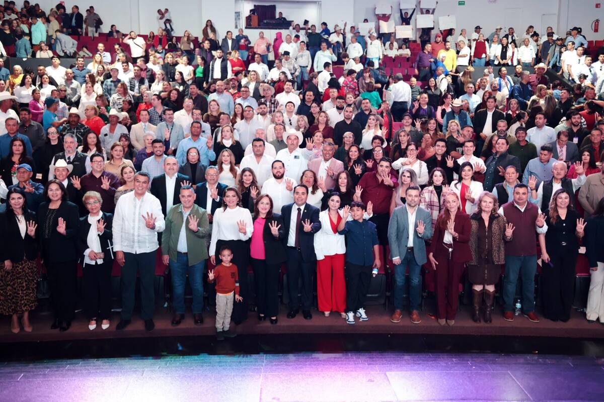 Heriberto Aguilar rinde informe en Guaymas y afirma que las reformas ya impactan el salario, la vivienda y el bienestar de las familias