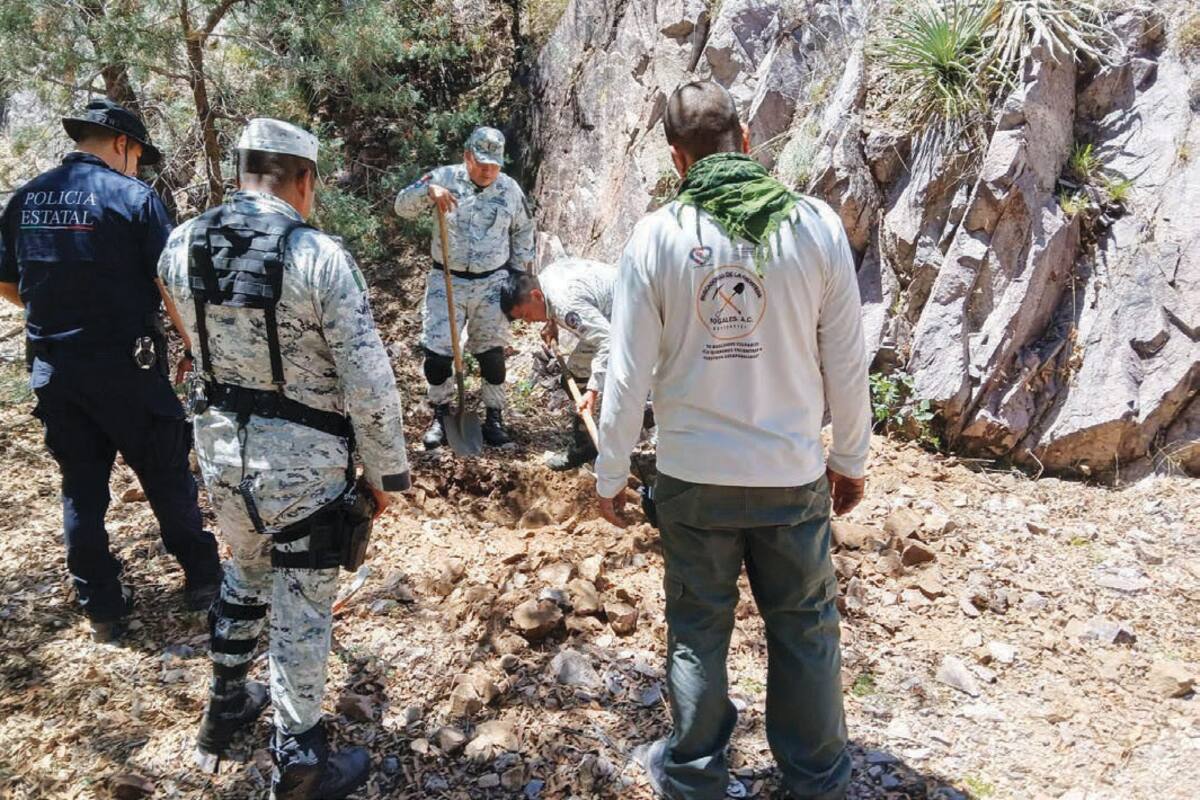 Localizan Buscadoras de la Frontera siete fosas clandestinas con restos humanos en Nogales