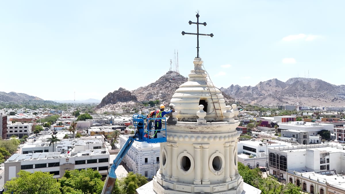 Trabajos de restauración en la Catedral de Hermosillo