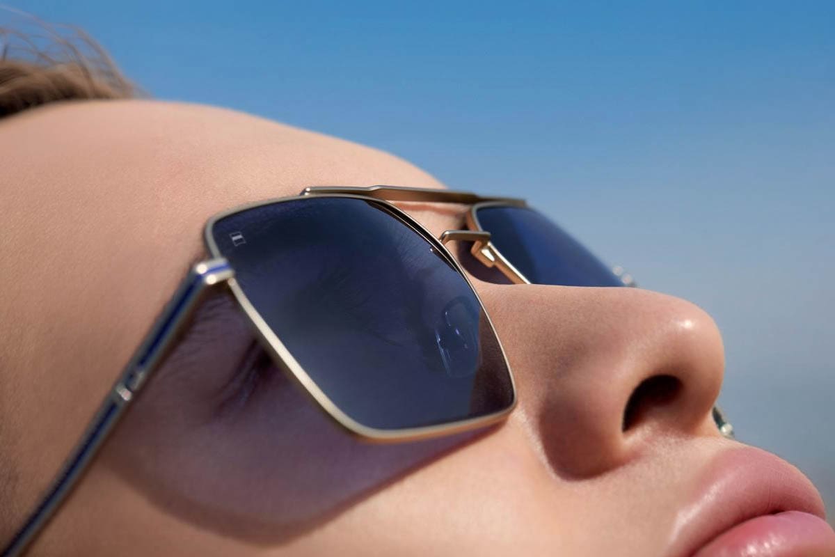 Sol y vacaciones: por qué proteger tu visión es más importante de lo que crees