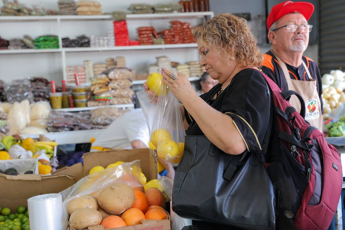 Hermosillenses tienen que gastar más en canasta básica