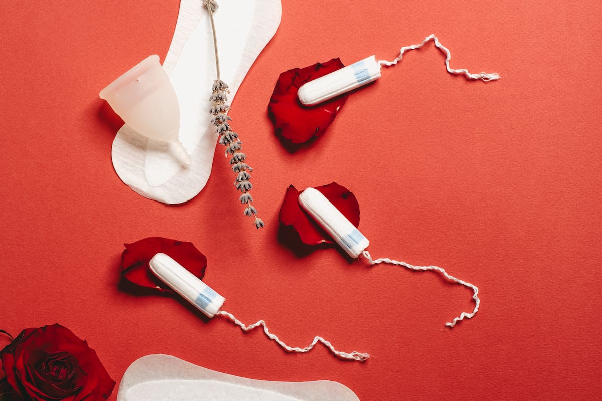 Por qué el estrés puede retrasar o detener tu menstruación y qué hacer
