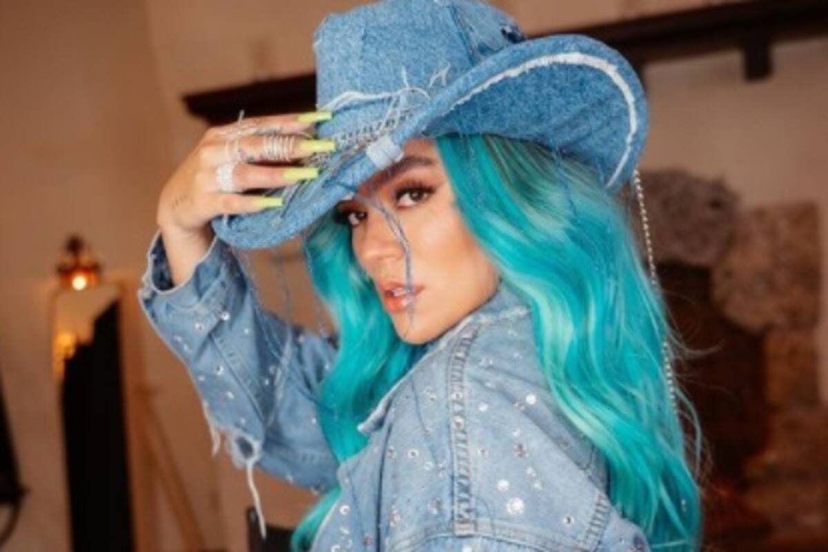 Comparan a Karol G con Freddie Mercury y la reguetonera se vuelve tendencia en redes