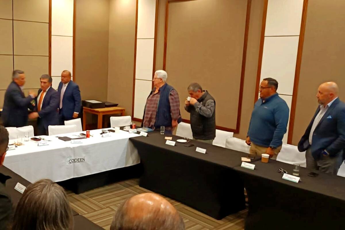 Acodeen Eligen a Héctor Uraga al frente de Codeen