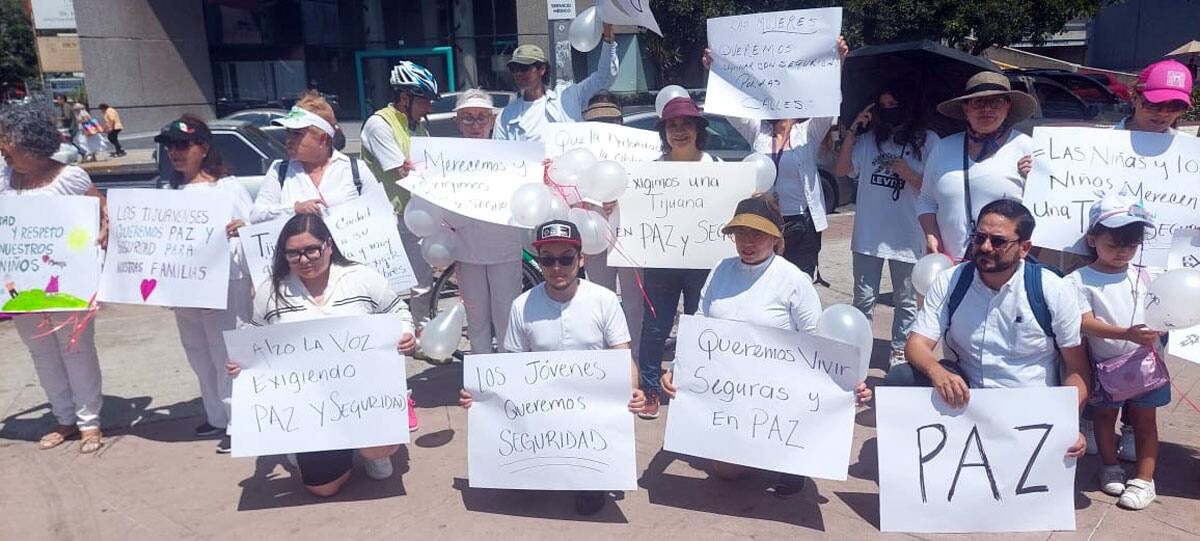 En la marcha participaron alrededor de 25 personas.