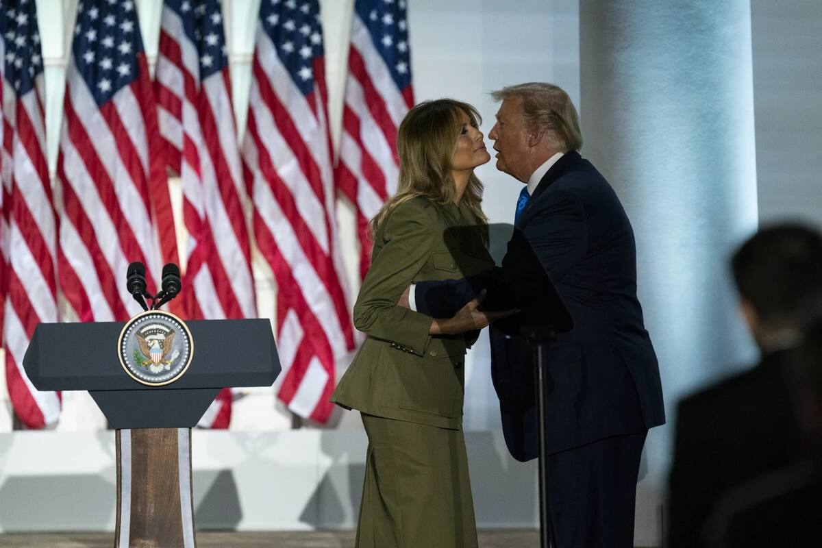 Melania Trump y Donald Trump. | Crédito: AP