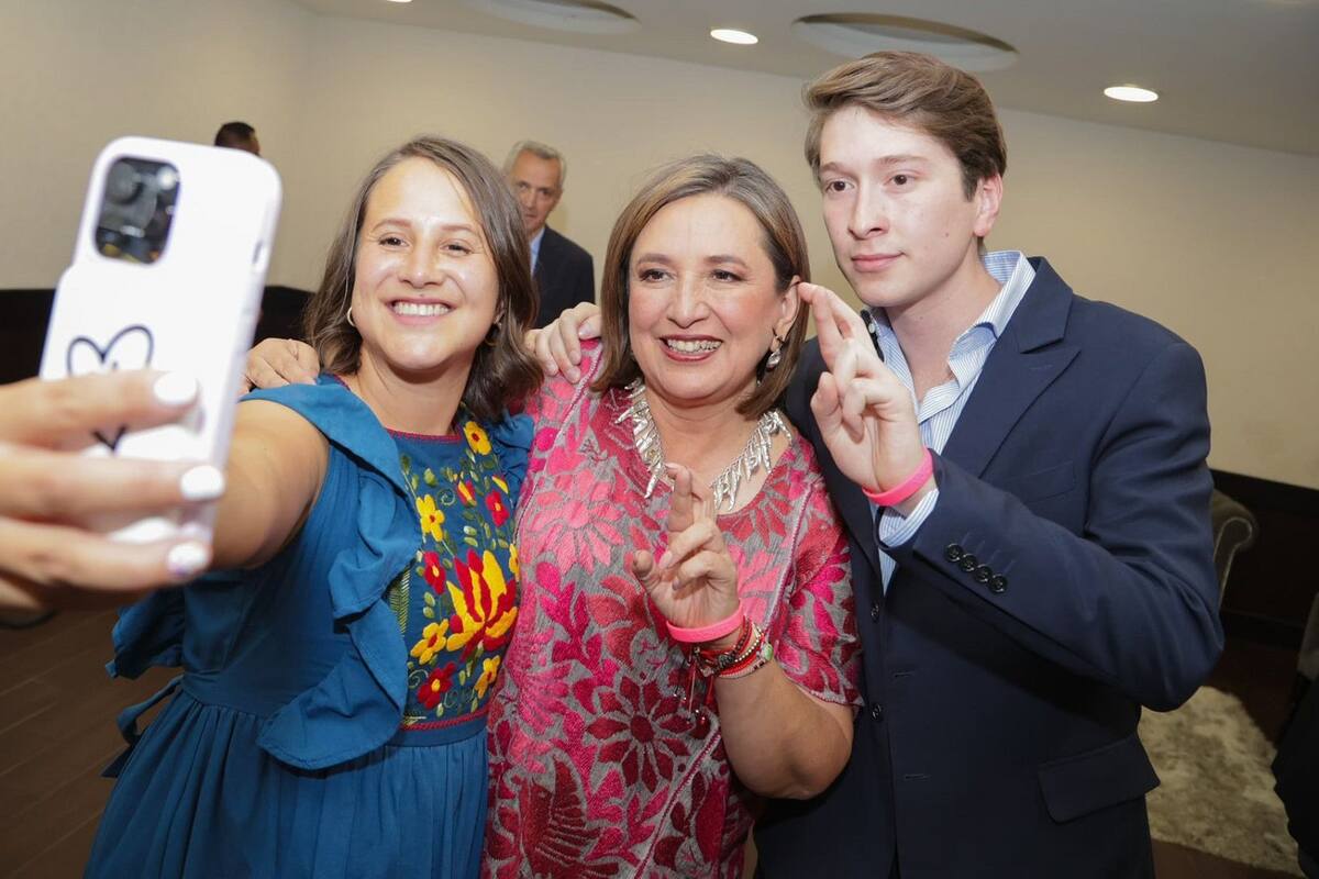 Revelan que la hija de Xóchitl Gálvez tiene dos actas de nacimiento