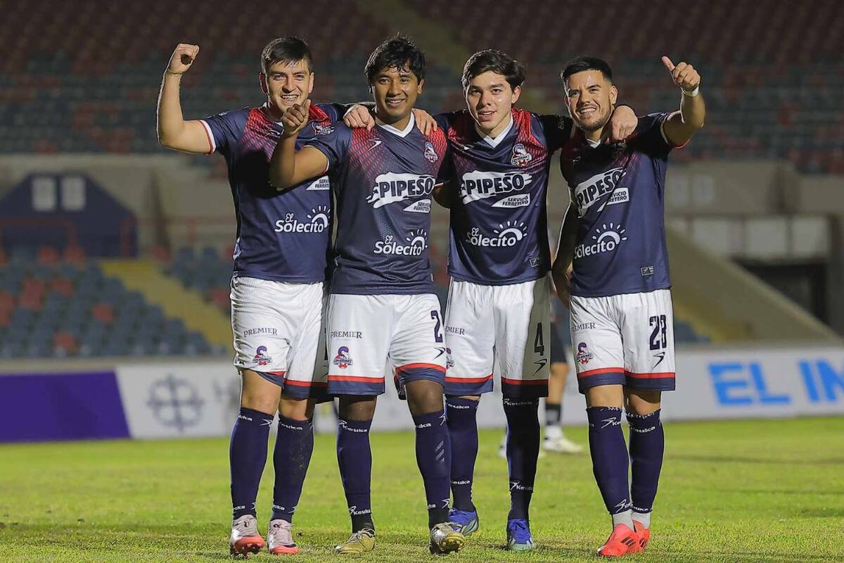 Logran Cimarrones segunda goleada en fila en Liga Premier
