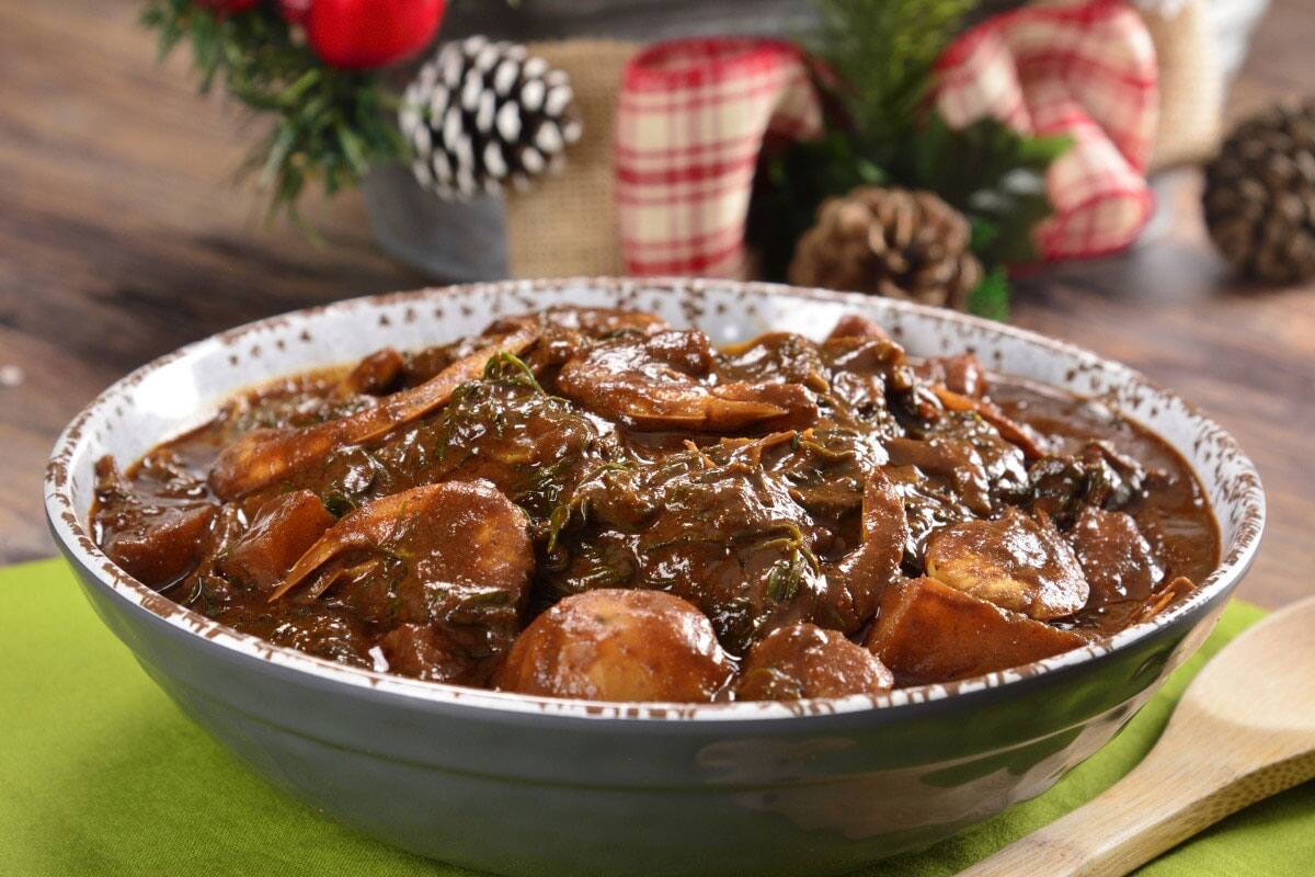 Conoce los beneficios de los romeritos, platillo típico de Navidad