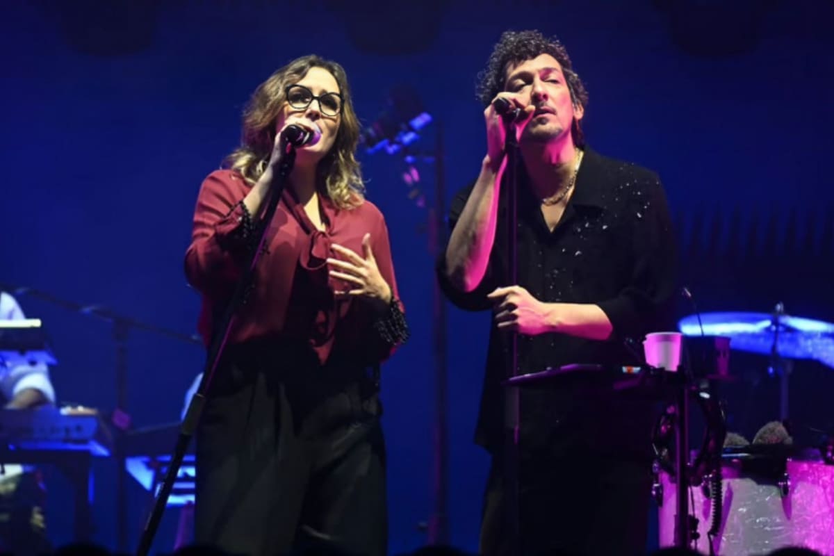 Zoé enfrenta polémica por presunto uso de playback en el Estadio GNP; León Larregui responde
