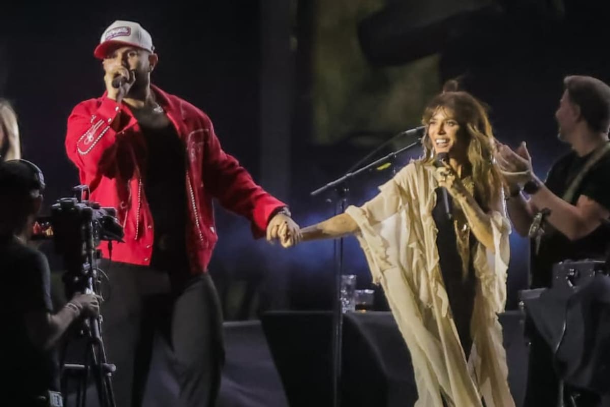 “Abrácenmela mucho”: Carín León sorprende al público al cantar “Te lo agradezco” junto a Kany García en La Cura Fest