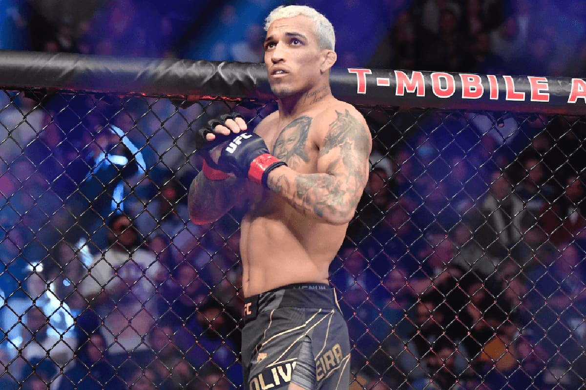 UFC: Aficionado paga una fortuna con tal de ver entrenar al ex campeón Charles Oliveira