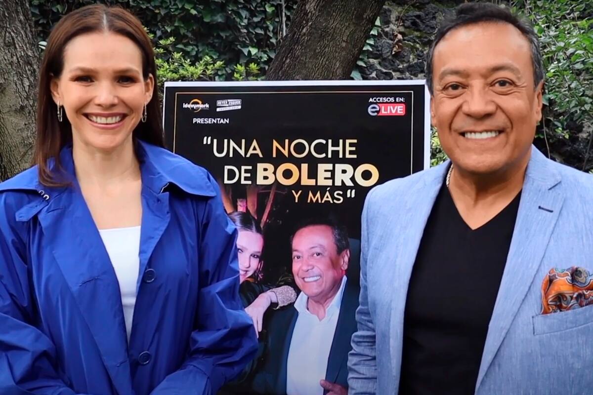 Carlos Cuevas une voz con Kika Edgar