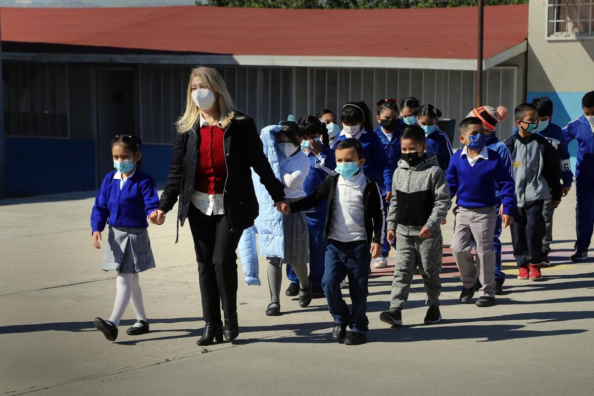 Analizan suspender clases por altas temperaturas