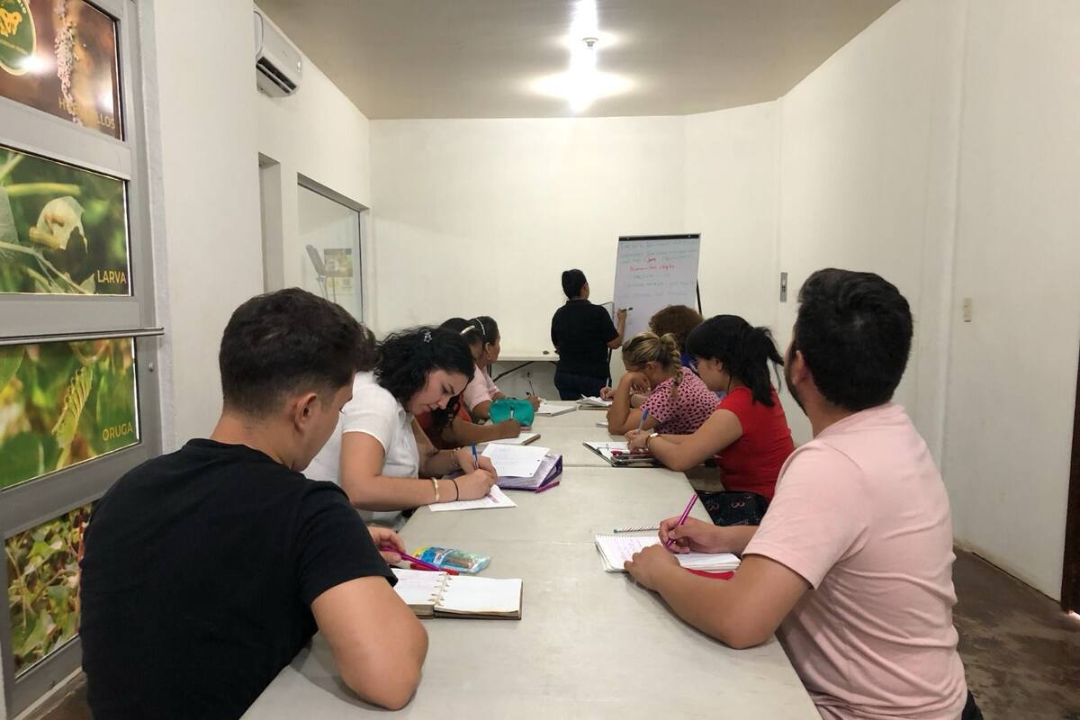 Yo´o Joara ofrece talleres de lengua Yaqui y bordado tradicional