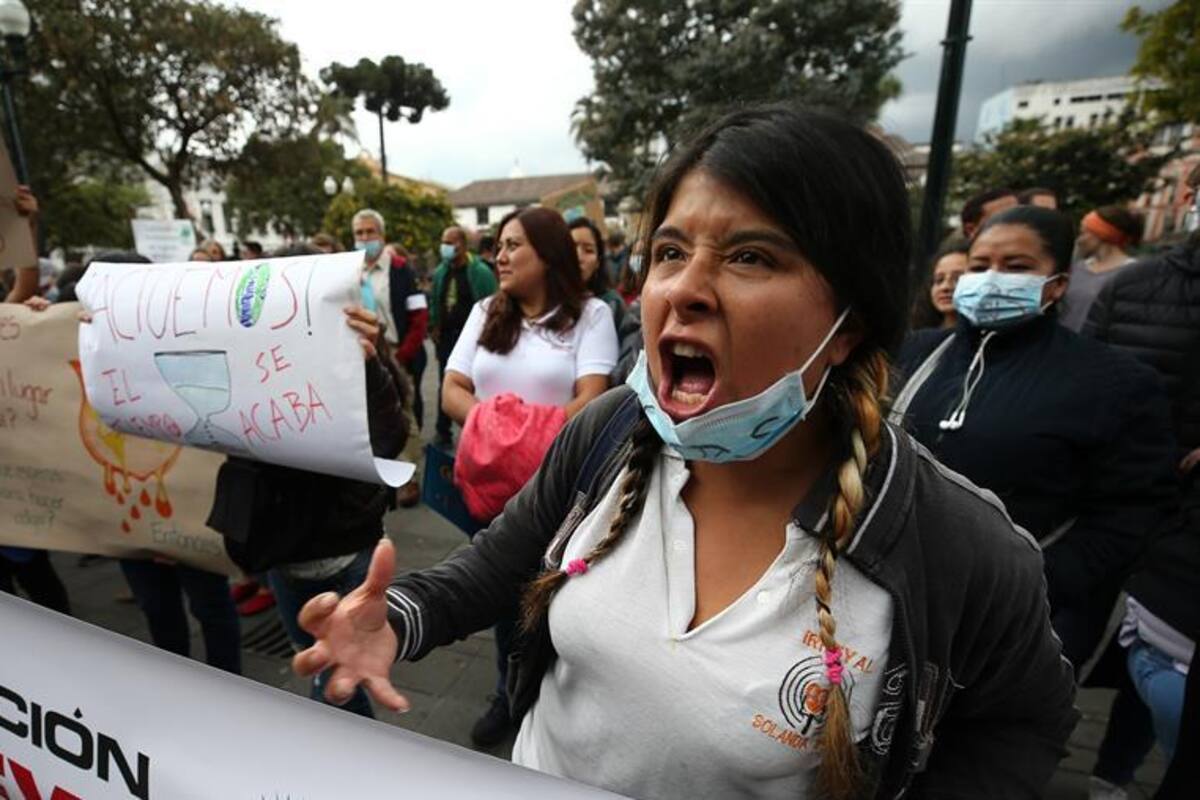 Ambientalistas piden "emergencia climática" en Ecuador