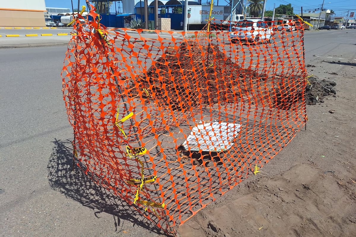 Lluvias provocan dos hundimientos en Ciudad Obregón