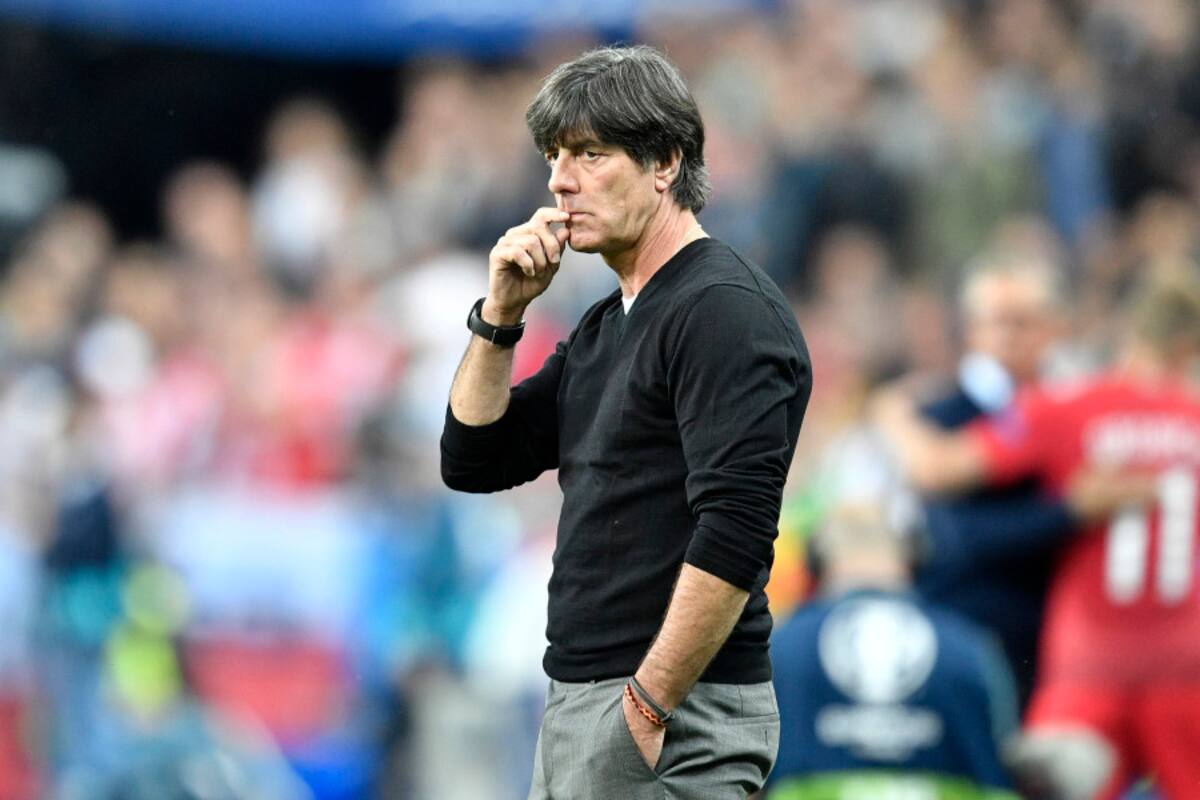 Hospitalizan a Joachim Low, técnico de Alemania