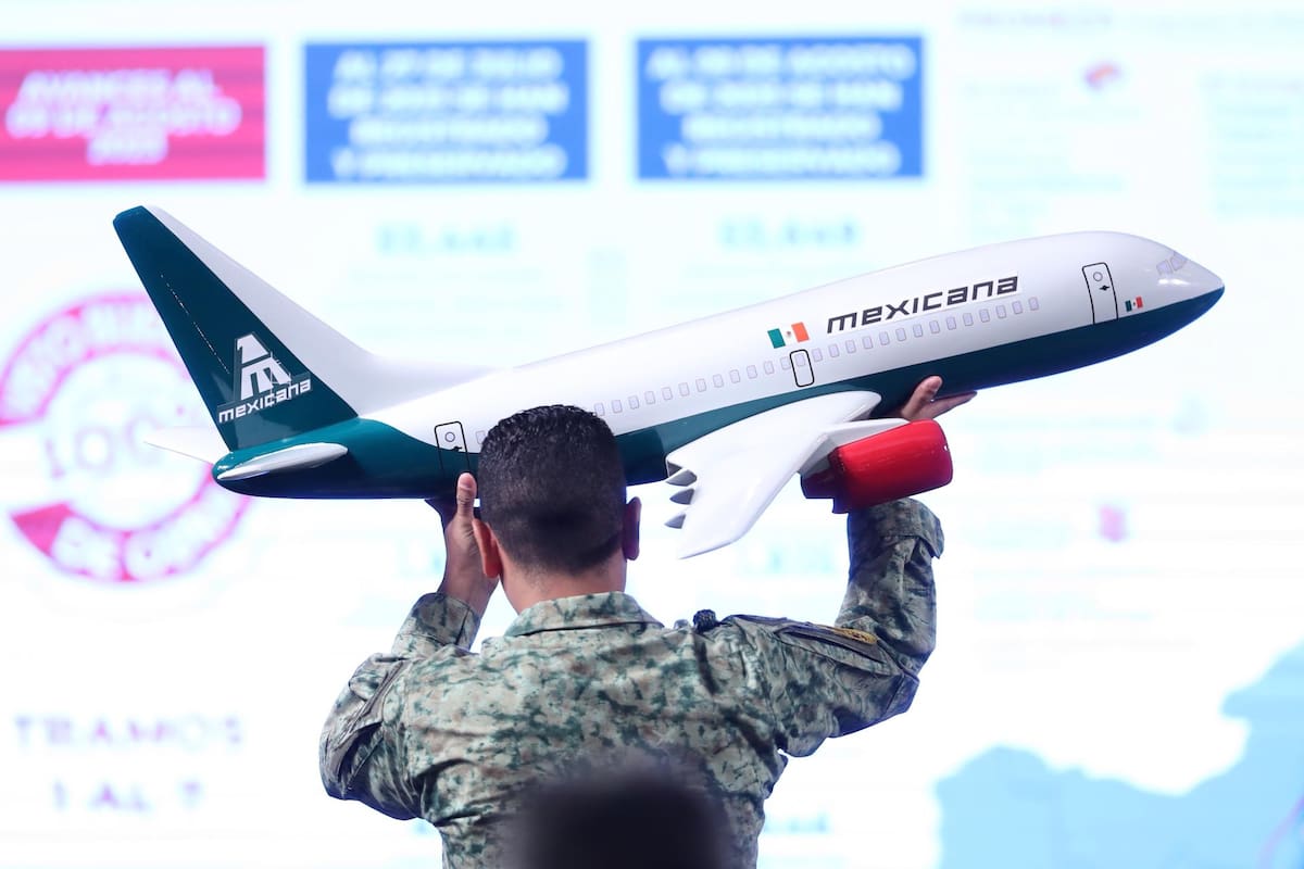 Mexicana de aviación fue comprada en el sexenio de AMLO y reabierta como una aerolínea al control de militares. EFE/Sáshenka Gutiérrez
