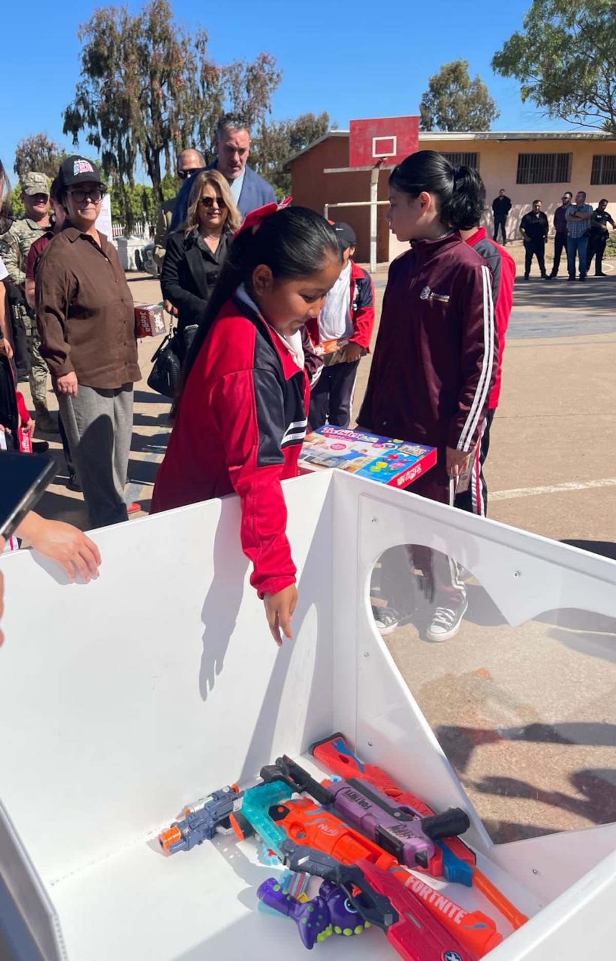 La dinámica forma parte de un programa que impulsa la Secretaría de Seguridad Ciudadana del Estado de Baja California. Foto: Carmen Gutiérrez