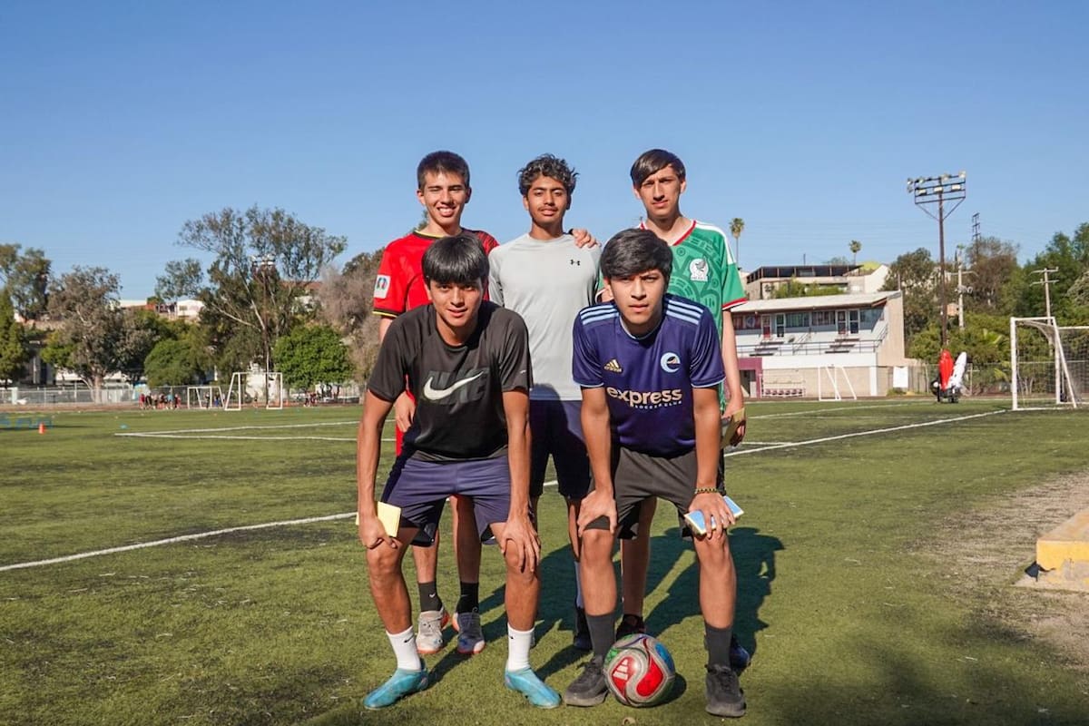 Jóvenes de Tijuana cumplen su sueño y competirán en torneo nacional Rebaño Chivas en Guadalajara