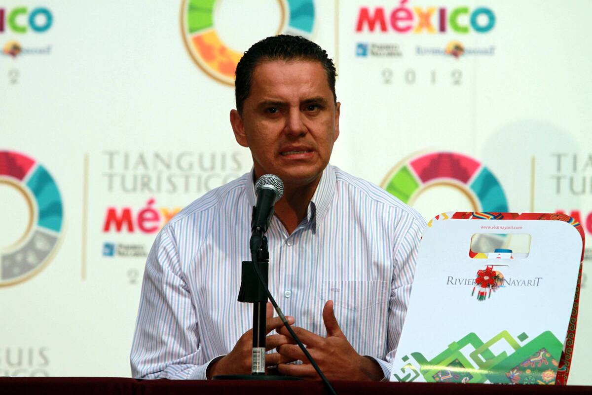 Roberto Sandoval dice tener solo 300 mil pesos