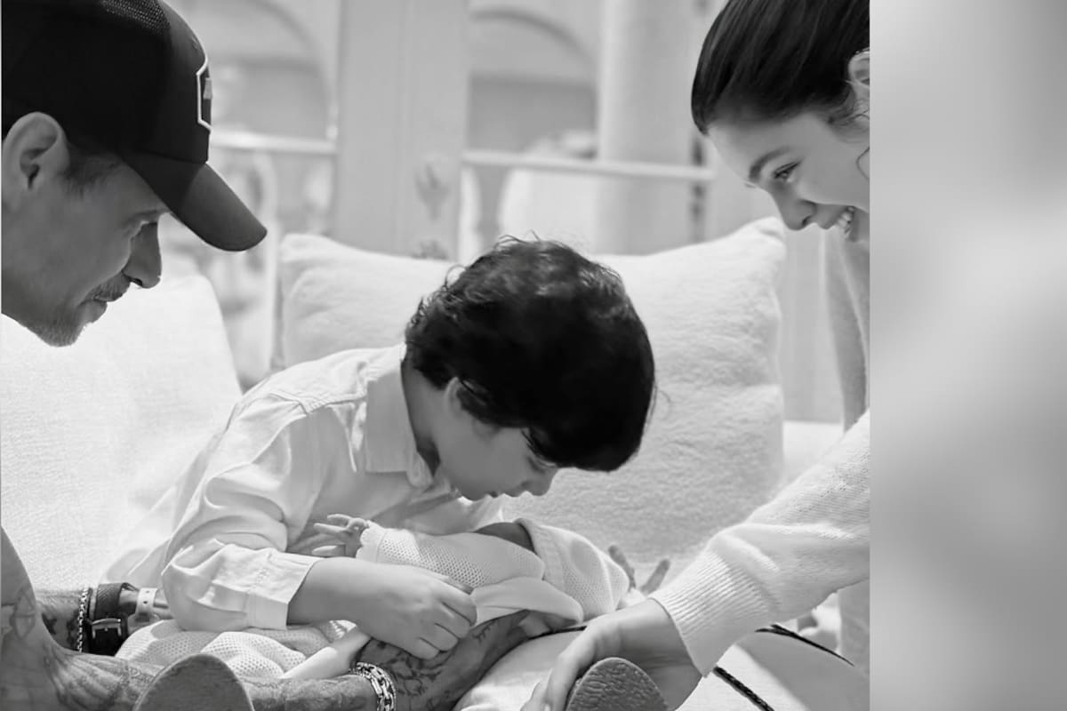 Marc Anthony y Nadia Ferreira presentan a su nueva bebé; ¿cuántos hijos tiene el cantante?