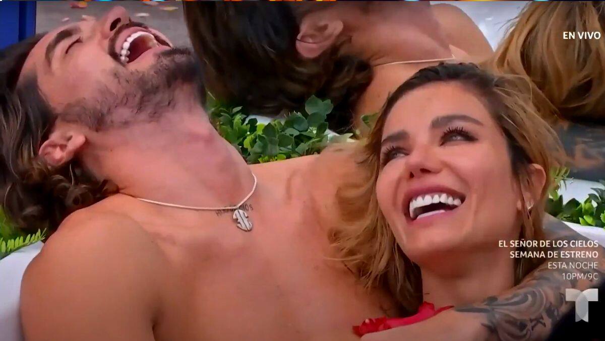 Christian Estrada y Aleska Génesis tienen intimidad en ‘La Casa de los Famosos’: quedó TODO grabado