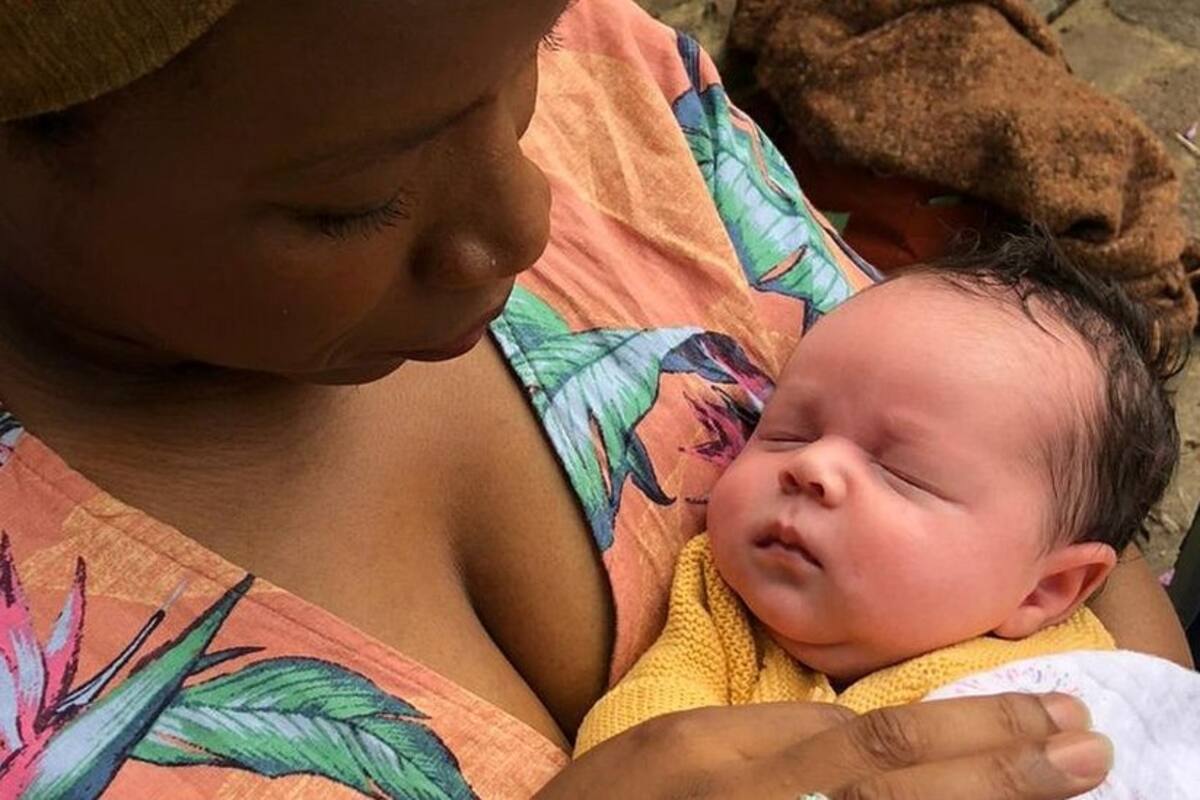 "Dejen de preguntarme si mi bebé es mía solo porque soy negra y ella es blanca"