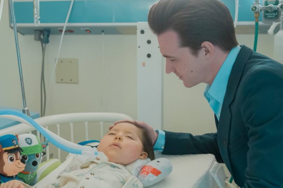 Papá de Rafita reacciona a visita de Drake Bell a su hijo