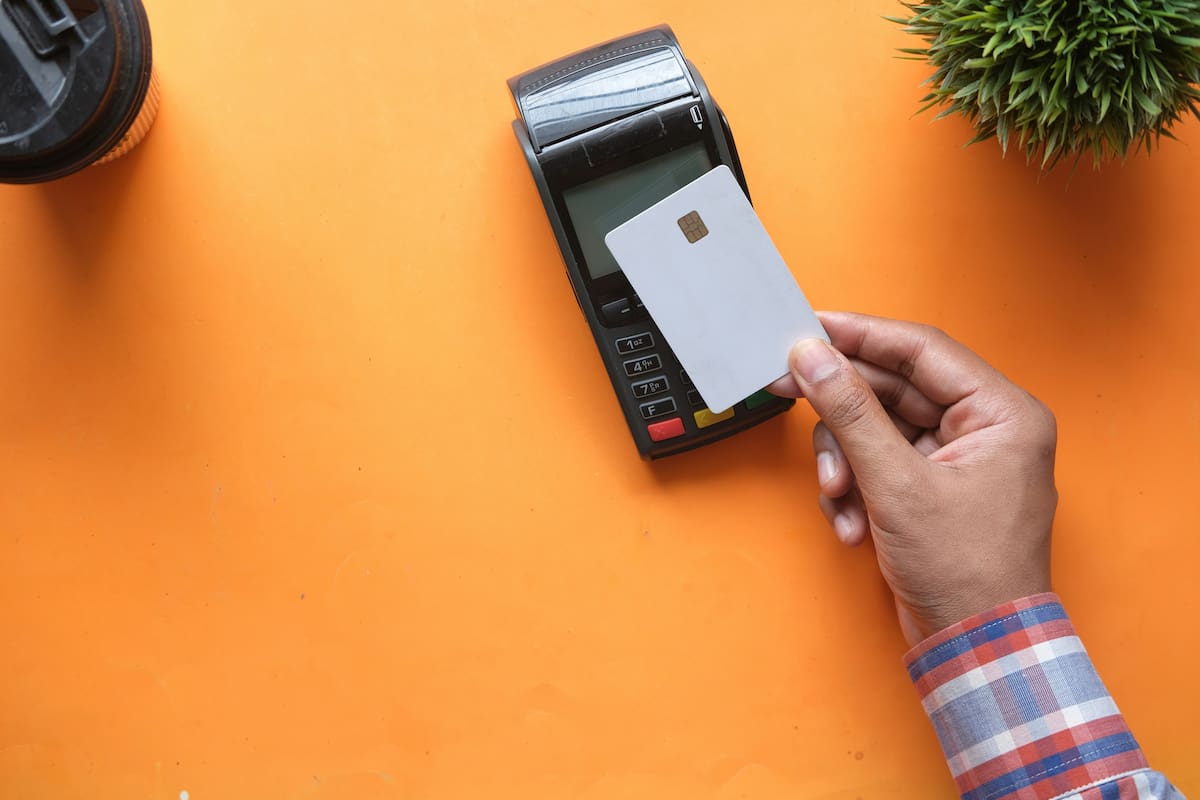 Soñar con un pago: qué significa y cómo interpretarlo según la psicología y la espiritualidad