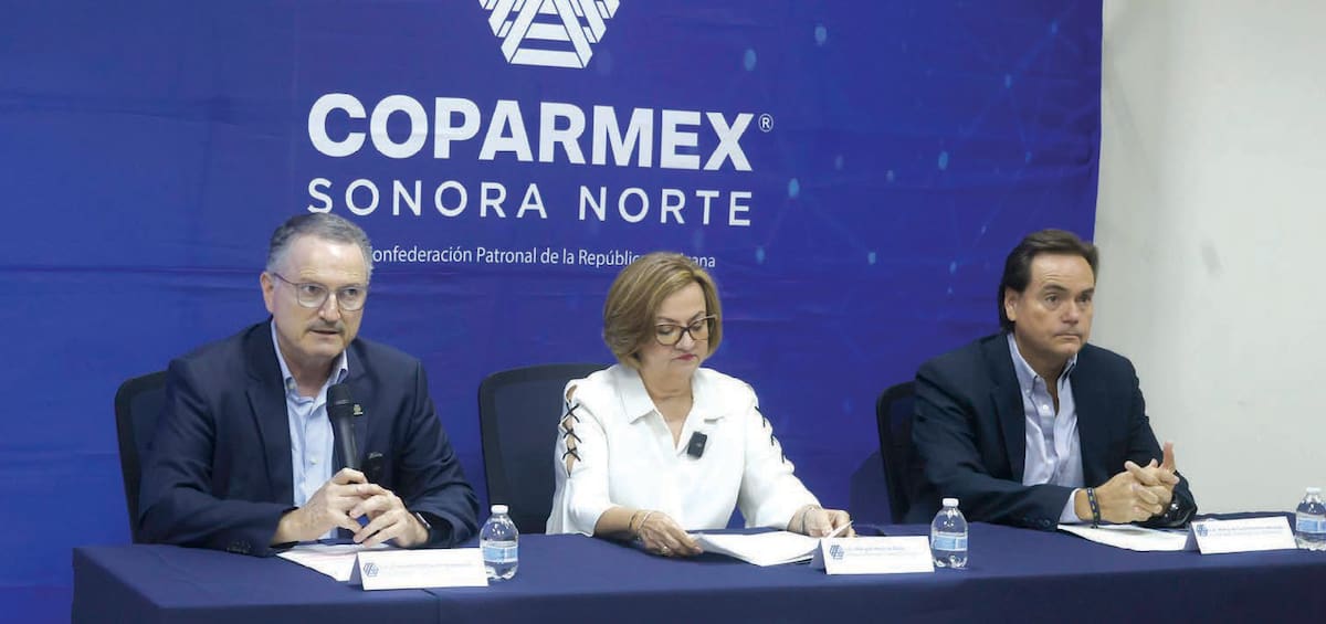 Gilberto Robles Bustamante, presidente de Coparmex Sonora Norte, anunció el 18 Foro Empresarial Coparmex 2025 “Ideas en Movimiento”. FOTO: TEODORO BORBÓN