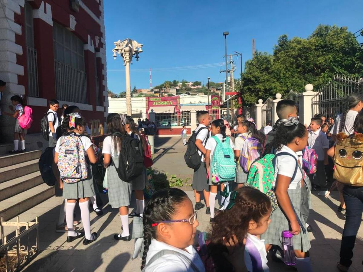 La CNTE no permitiría el regreso a clases hasta que resuelvan las demandas por las que protestan, indica el secretario general Jairo Antonio Mandujano Ortega.